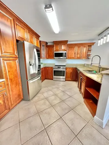 3350 Turtle Cove West Palm Beach FL 33411