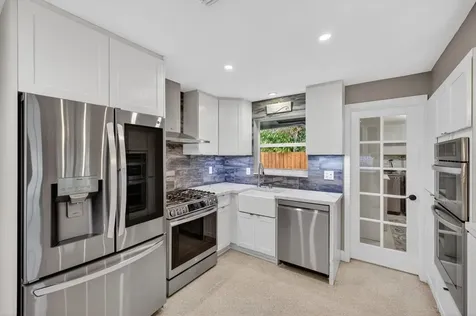 2407 NE 17th Terrace Wilton Manors FL 33305