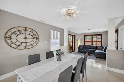 2407 NE 17th Terrace Wilton Manors FL 33305