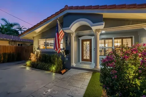 2407 NE 17th Terrace Wilton Manors FL 33305