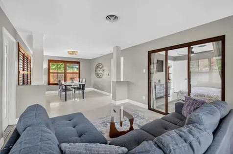 2407 NE 17th Terrace Wilton Manors FL 33305