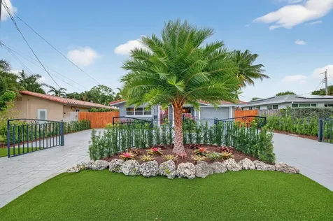 2407 NE 17th Terrace Wilton Manors FL 33305