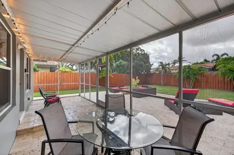 2407 NE 17th Terrace Wilton Manors FL 33305