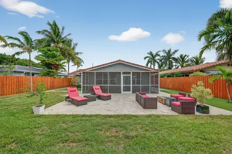 2407 NE 17th Terrace Wilton Manors FL 33305