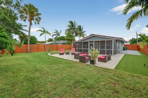 2407 NE 17th Terrace Wilton Manors FL 33305