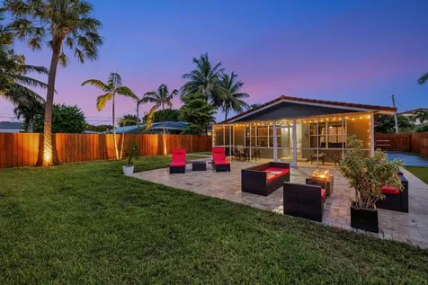 2407 NE 17th Terrace Wilton Manors FL 33305