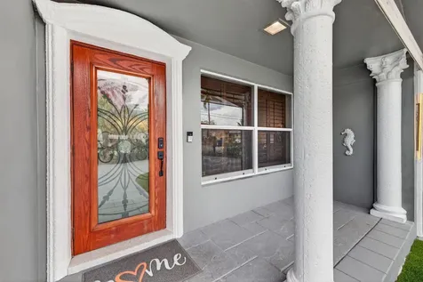 2407 NE 17th Terrace Wilton Manors FL 33305