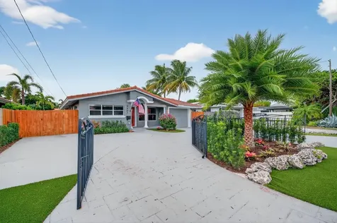 2407 NE 17th Terrace Wilton Manors FL 33305