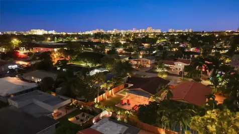 2407 NE 17th Terrace Wilton Manors FL 33305