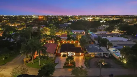 2407 NE 17th Terrace Wilton Manors FL 33305