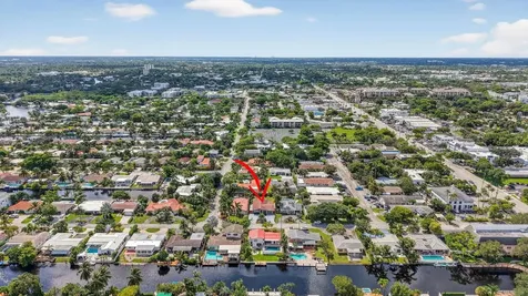 2407 NE 17th Terrace Wilton Manors FL 33305