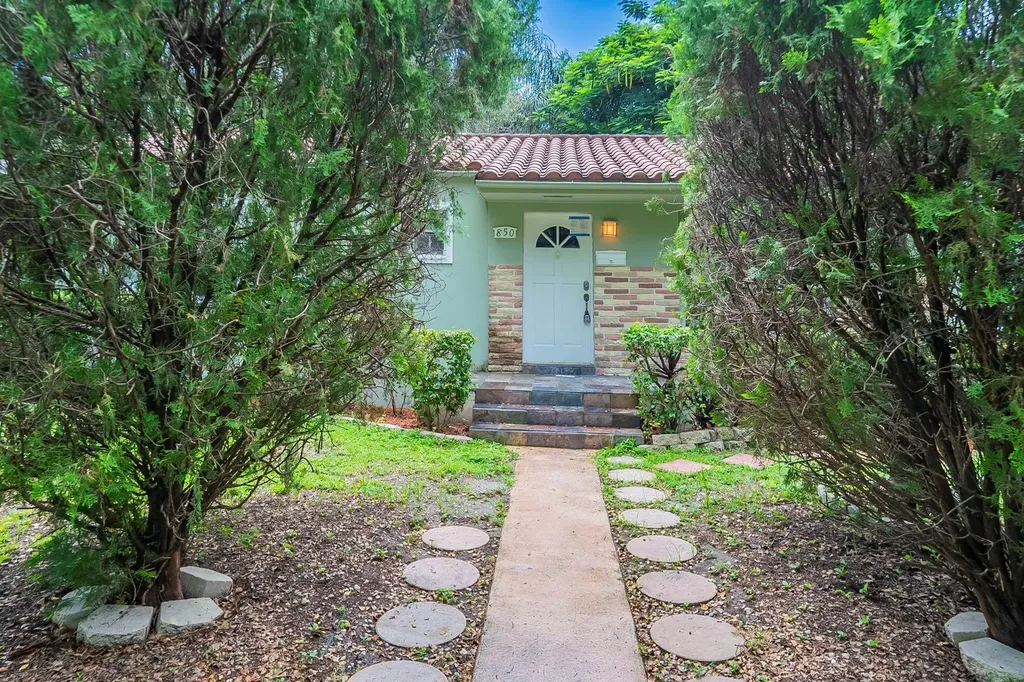 850 NE 118th Street Biscayne Park FL 33161