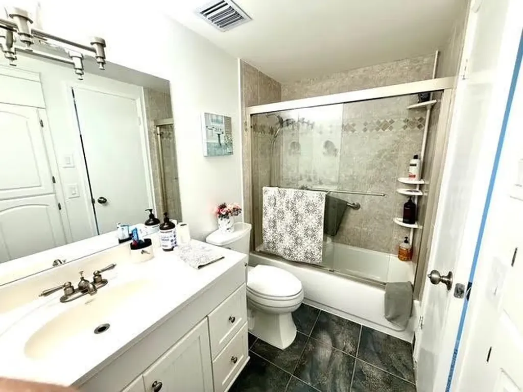 4330 Hillcrest Drive Hollywood FL 33021