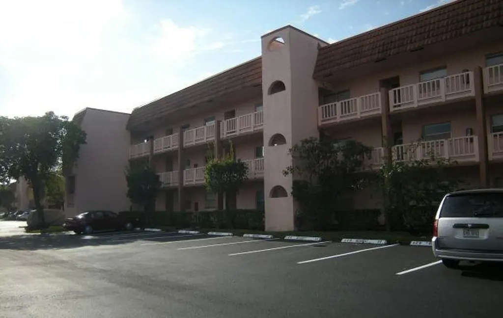 9481 Sunrise Lakes Boulevard Sunrise FL 33322