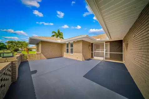 1857 SE Bowie Street Port St Lucie FL 34952