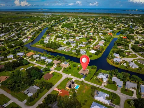1857 SE Bowie Street Port St Lucie FL 34952