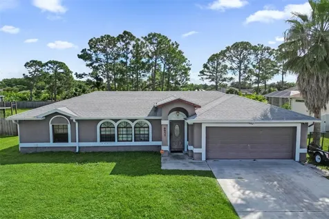 6977 NW Hartney Way Port St Lucie FL 34983