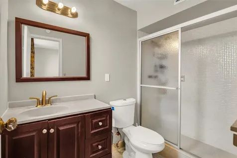 2840 Somerset Drive Lauderdale Lakes FL 33311