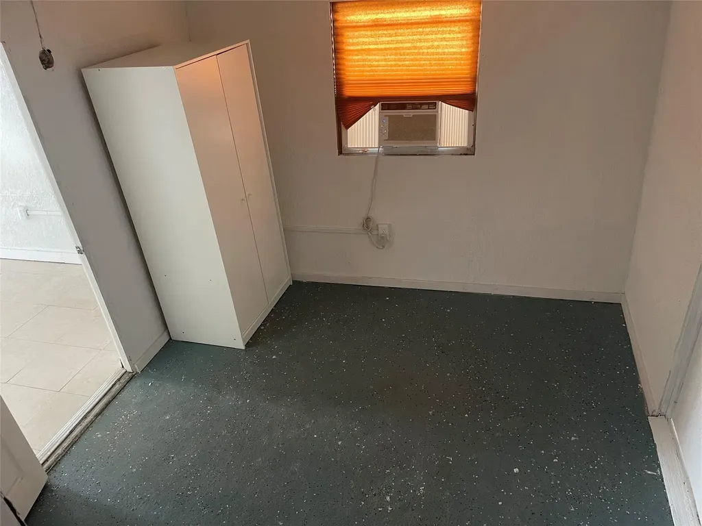 8556 Berkley Drive Davie FL 33324