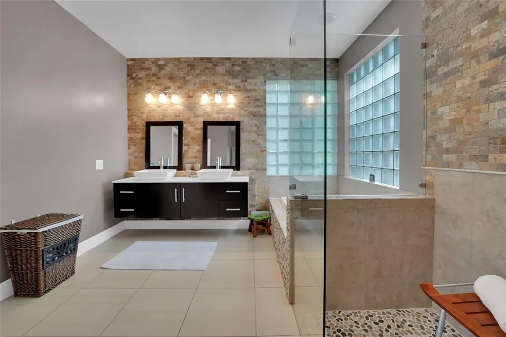 22280 Tupelo Place Boca Raton FL 33428
