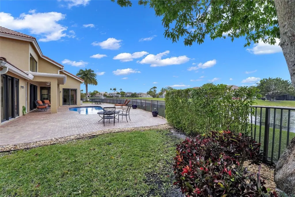 22280 Tupelo Place Boca Raton FL 33428