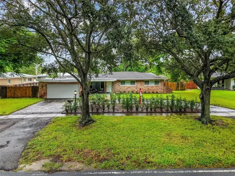 152 SW 59th Avenue Plantation FL 33317