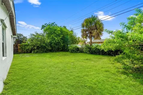 3110 NW 5th Court Lauderhill FL 33311