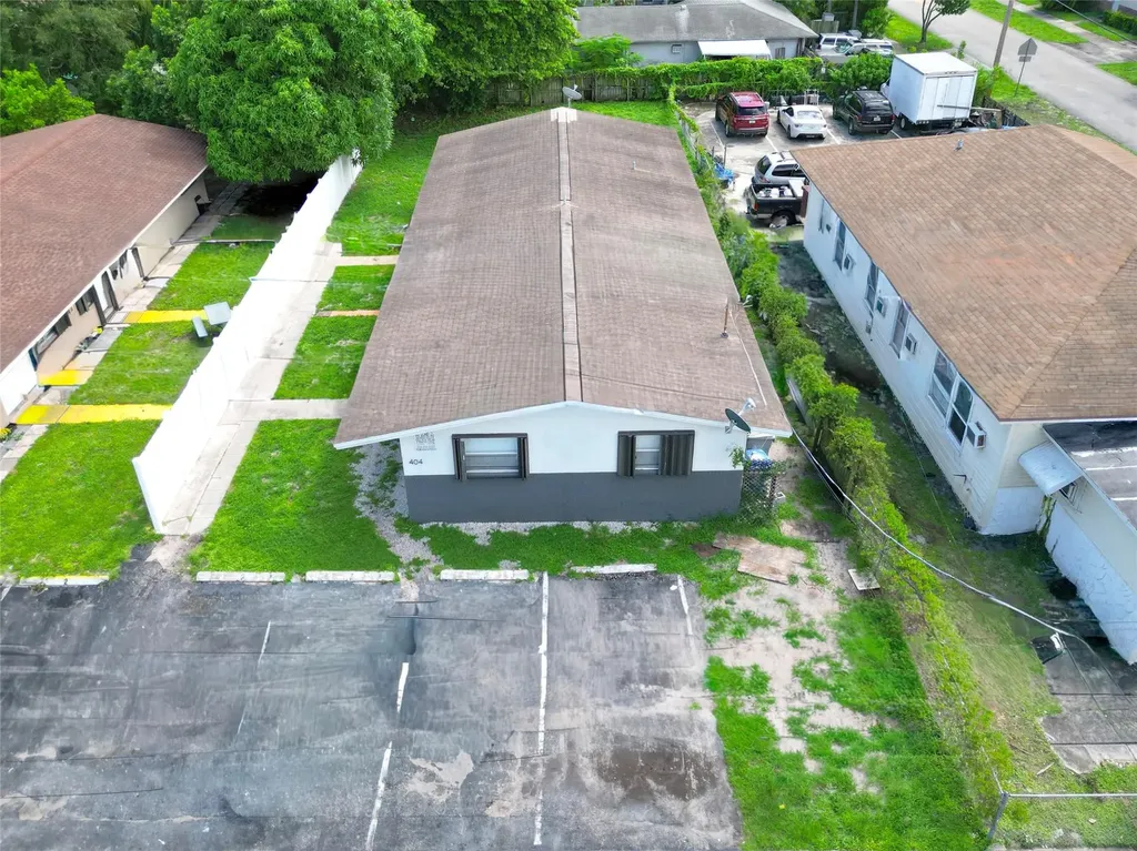 404 NE 4th Street Pompano Beach FL 33060