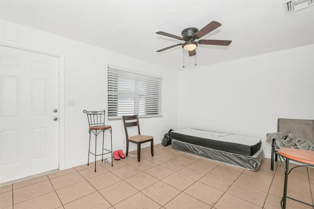 404 NE 4th Street Pompano Beach FL 33060
