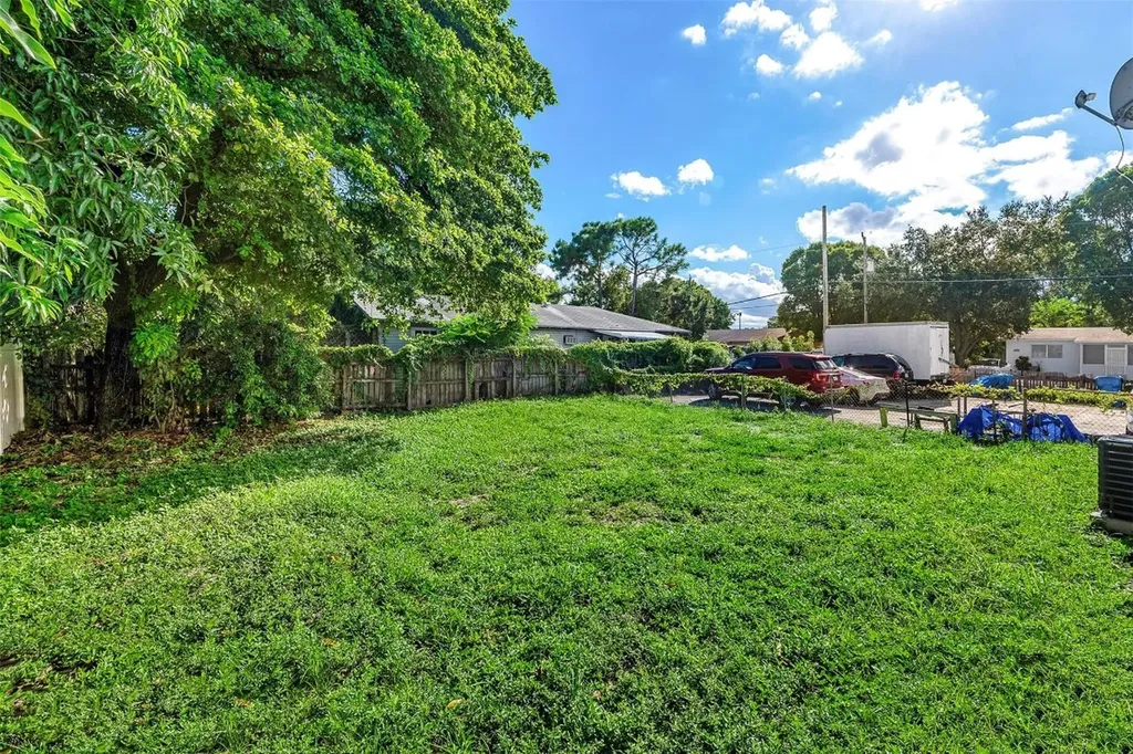 404 NE 4th Street Pompano Beach FL 33060