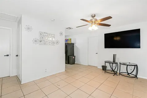 404 NE 4th Street Pompano Beach FL 33060