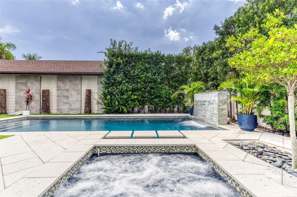 524 Poinciana Drive Fort Lauderdale FL 33301