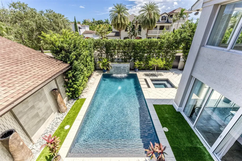 524 Poinciana Drive Fort Lauderdale FL 33301
