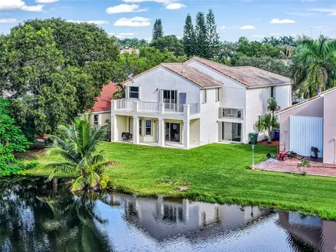 19126 SW 5th Street Pembroke Pines FL 33029