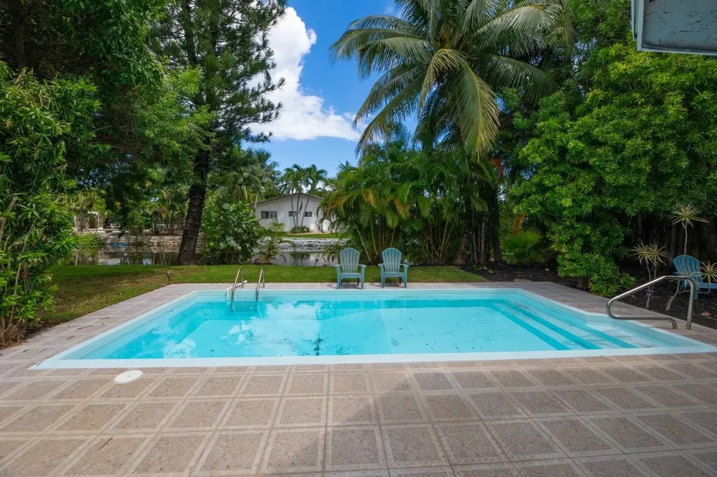 4500 NE 15th Avenue Oakland Park FL 33334