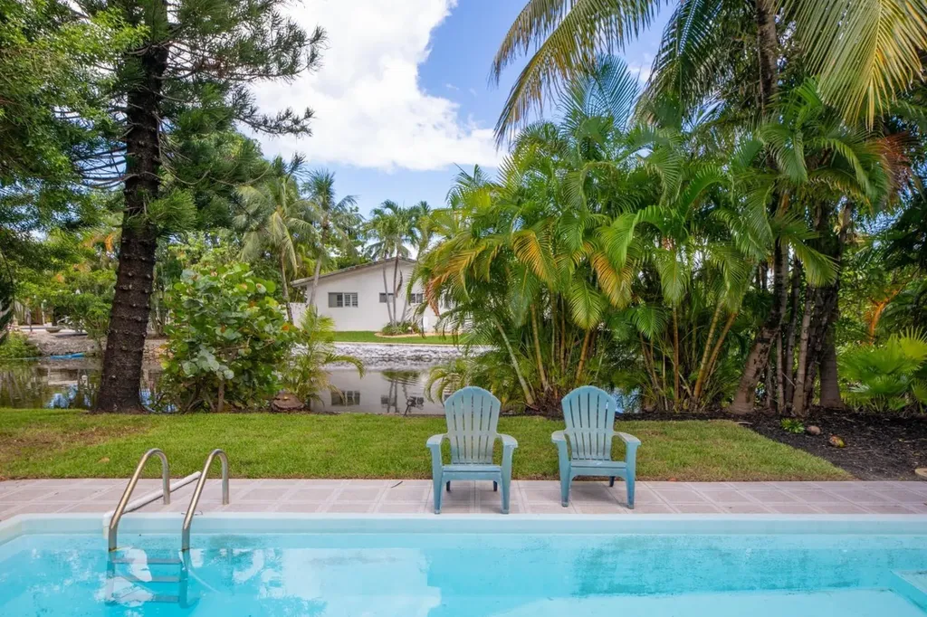 4500 NE 15th Avenue Oakland Park FL 33334