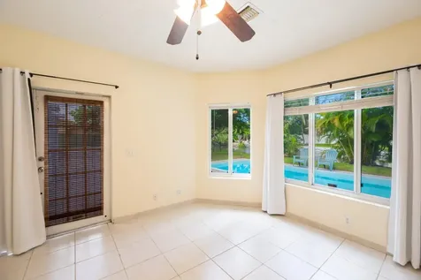 4500 NE 15th Avenue Oakland Park FL 33334