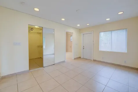 4500 NE 15th Avenue Oakland Park FL 33334