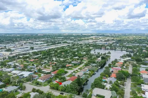 4500 NE 15th Avenue Oakland Park FL 33334