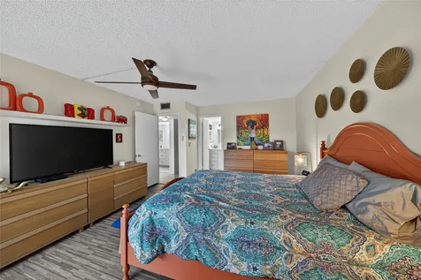 1904 Bermuda Creek Coconut Creek FL 33066