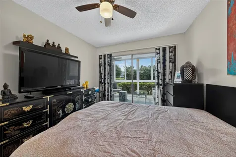 1904 Bermuda Creek Coconut Creek FL 33066