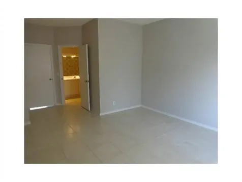 51 Whitehead Circle Weston FL 33326