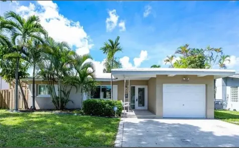 2025 NW 38th Street Oakland Park FL 33309