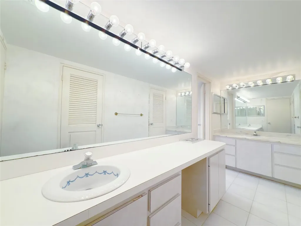 2000 S Ocean Drive Fort Lauderdale FL 33316
