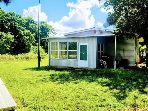 1048 Arvin Lane Moore Haven FL 33471