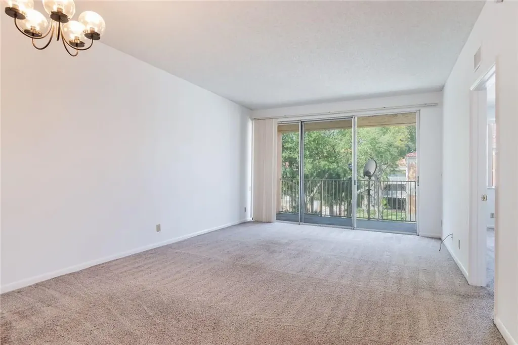 8240 NW 24th Street Coral Springs FL 33065