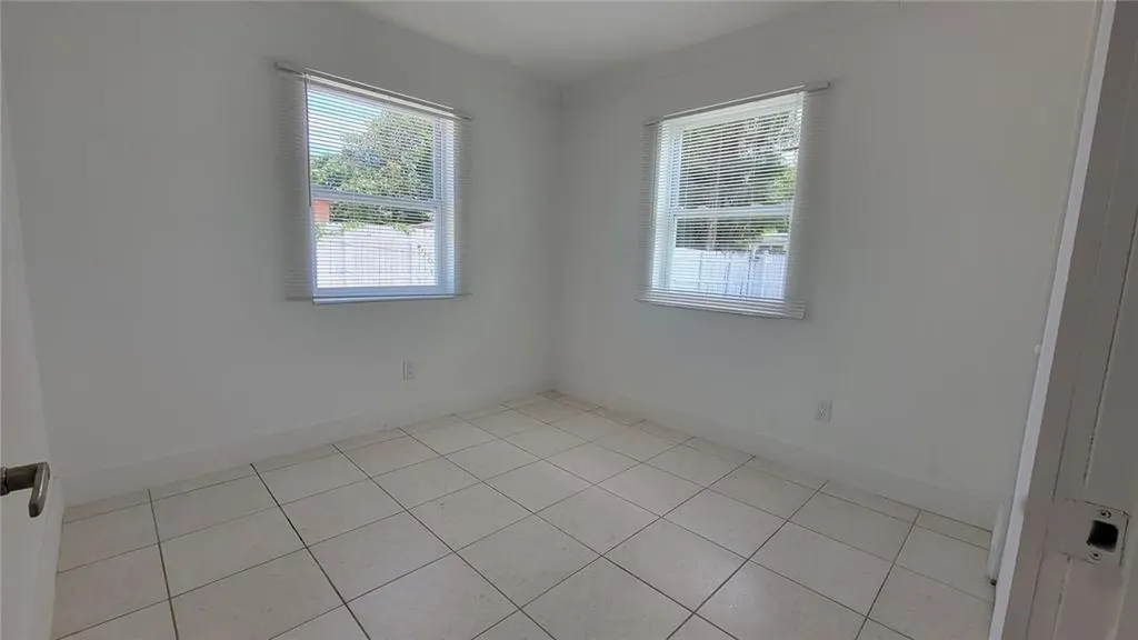 266 NE 42nd Street Deerfield Beach FL 33064