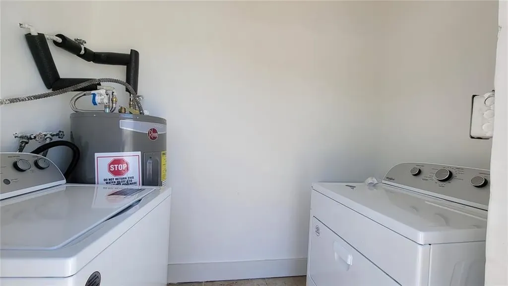 266 NE 42nd Street Deerfield Beach FL 33064