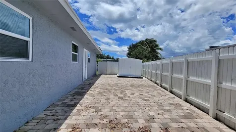 266 NE 42nd Street Deerfield Beach FL 33064