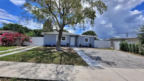 266 NE 42nd Street Deerfield Beach FL 33064